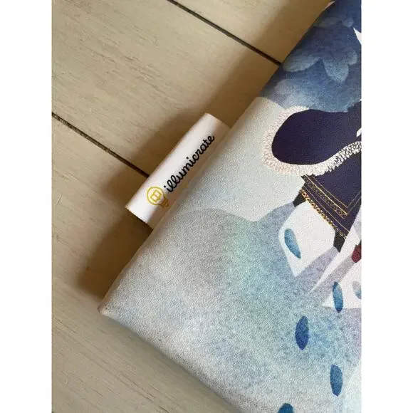 Staryk Castle Book Sleeve from Illumicrate May 2021 - Picture 3 of 5